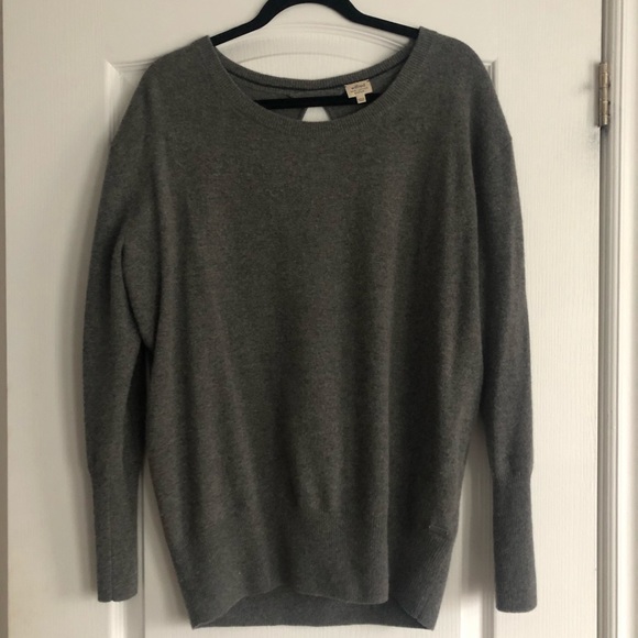 Wilfred Tops - Wilfred Cashmere Sweater size Medium